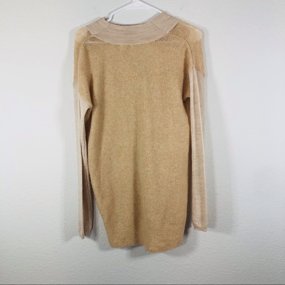 🔥MOVING SALE🔥 Anthropologie Moth oversized sweater oversized small. - Picture 5 of 9